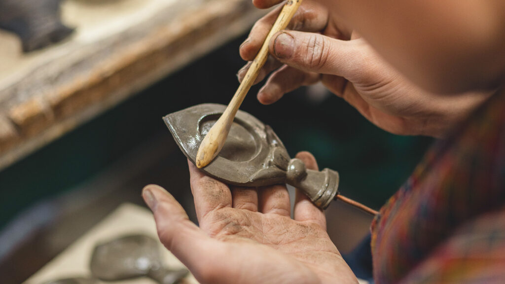 Bhutan : Arts and Crafts